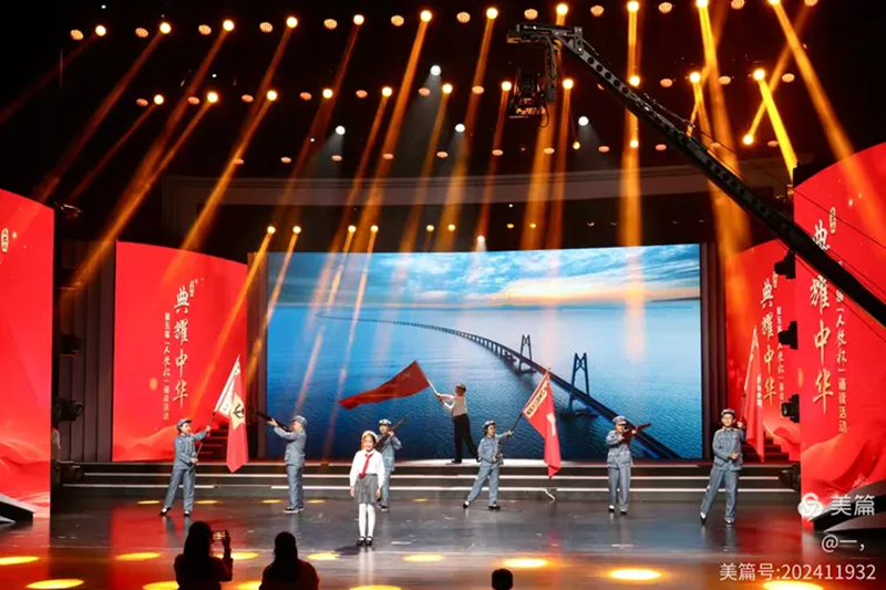 热烈祝贺我校学生获第五届“人教杯”诵读活动“优秀作品奖”