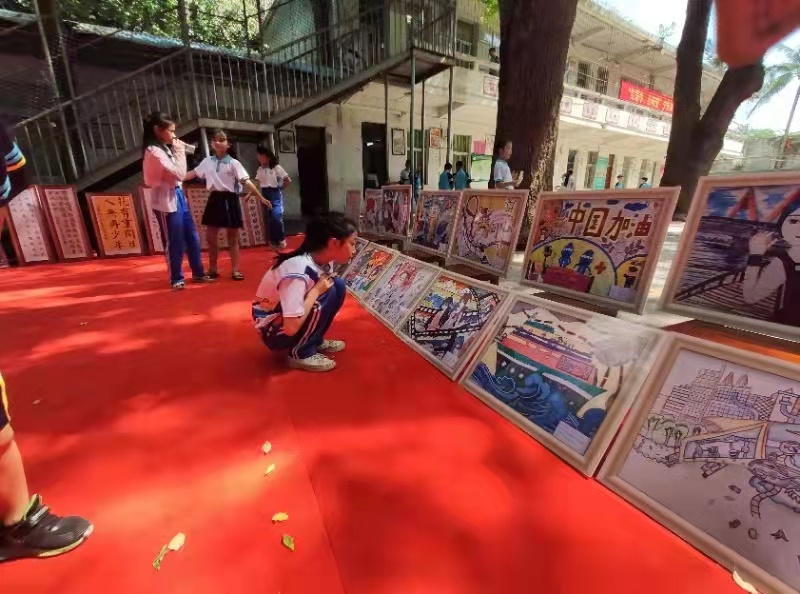 海南师范大学实验小学“童心向党・阳光下成长”庆六一书画展
