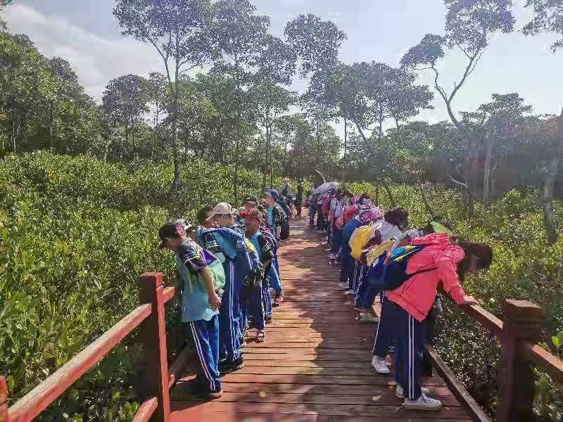 踏寻红色足迹，做时代好少年——海南师范大学实验小学2021年研学旅行社会实践活动