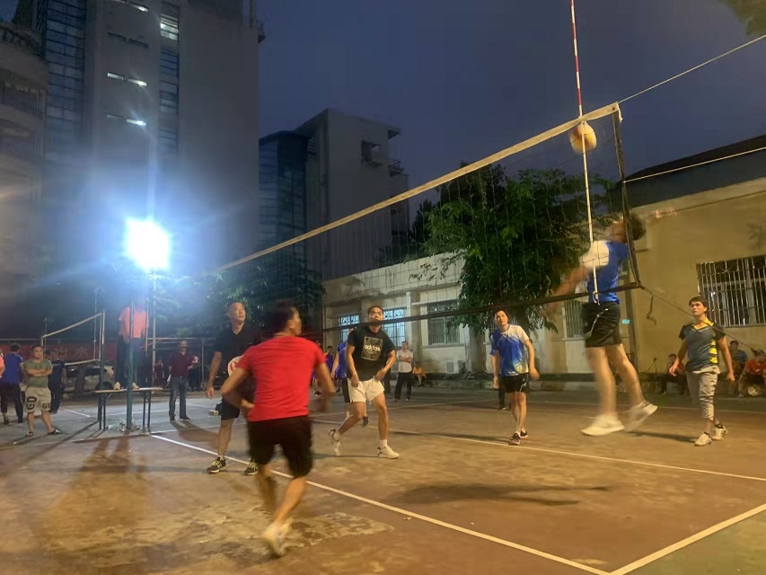 热烈祝贺我校男女队分别获得海南师范大学2021年教职工排(气)球赛一等奖